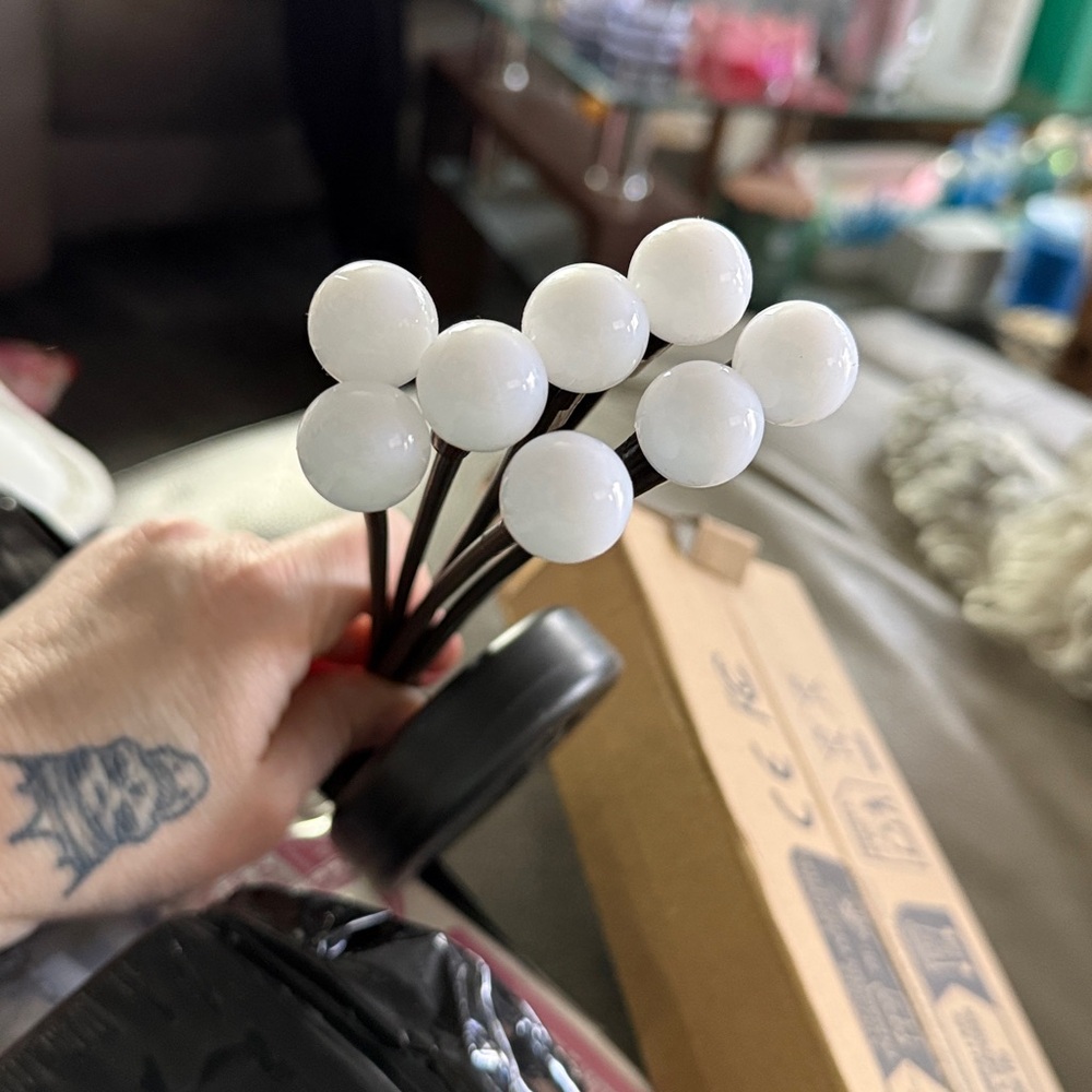 Multicolor LED Garden Stake Lights - Outdoor Party Lighting.  This is for 4 - Picture 5 of 5